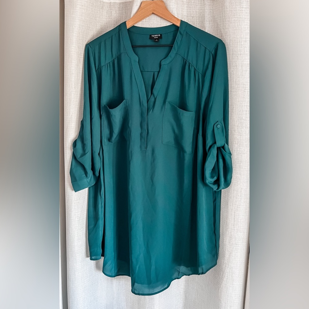 Torrid Harper Georgette Pullover 3/4 Sleeve Tunic